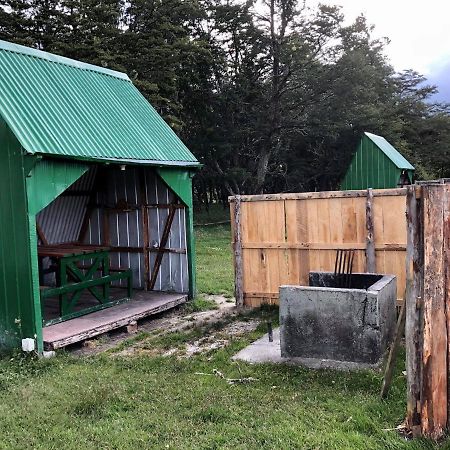 Cabanas Vista Al Paine Torres del Paine National Park Exterior photo