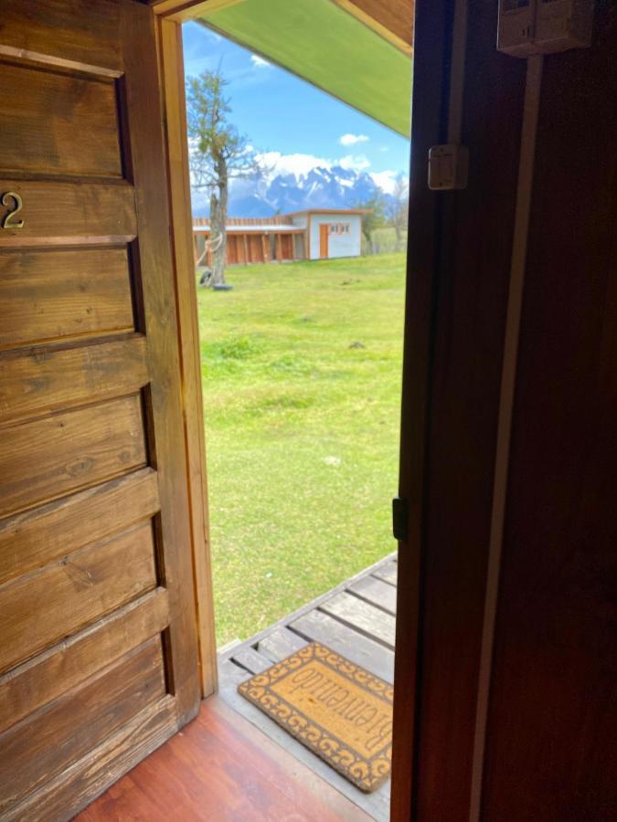 Cabanas Vista Al Paine Torres del Paine National Park Exterior photo